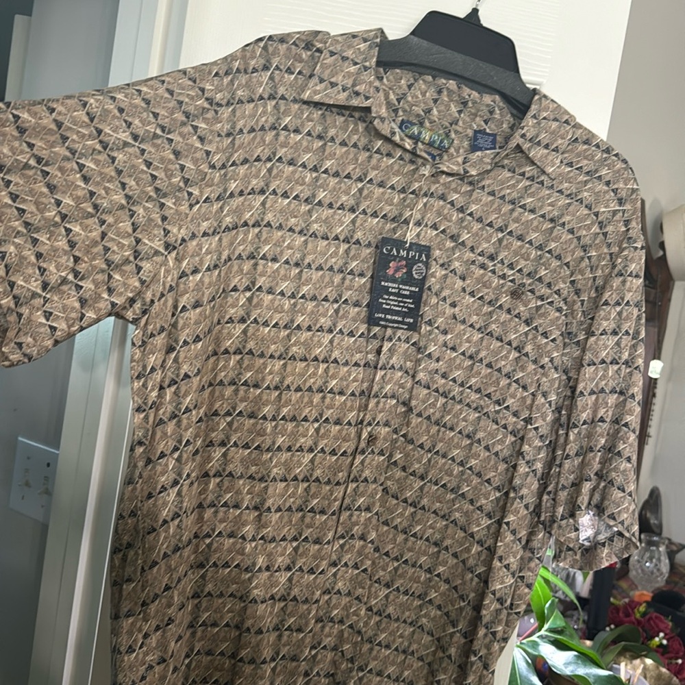 Men’s short sleeve shirt
